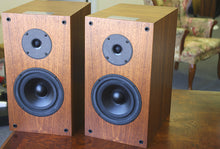 Load image into Gallery viewer, S.E.T. Princess Model I Speakers By Sophia Electric