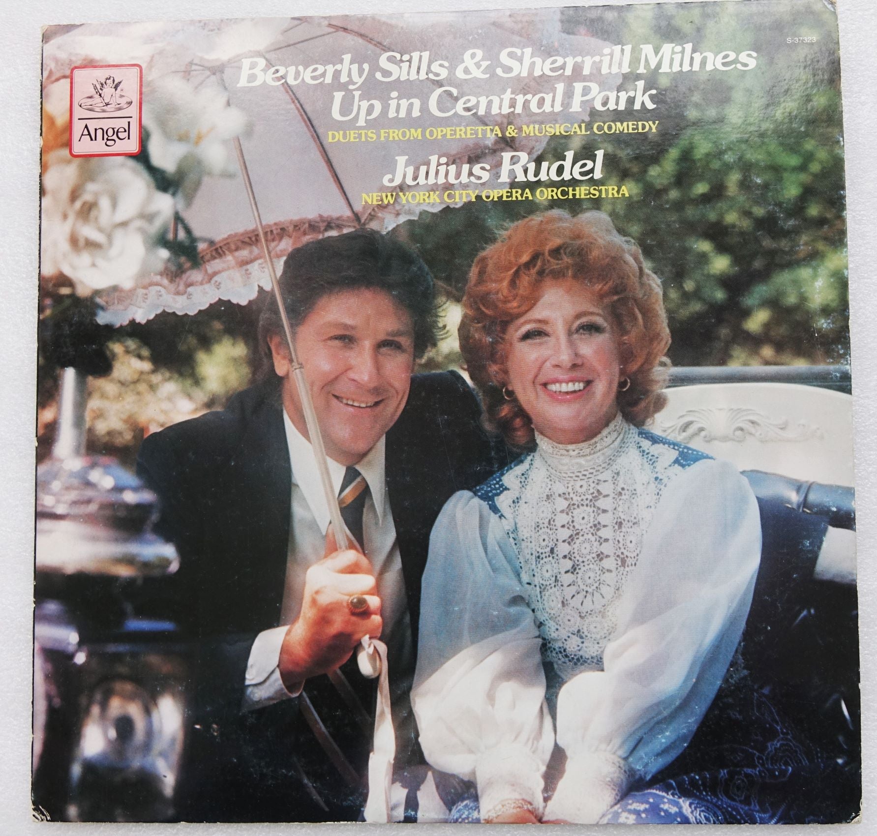 ANG008: Beverly Sills & Sherrill Milnes - Up in Central Park