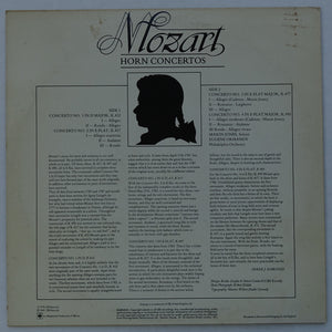 CBS006: Mozart Horn Concertos