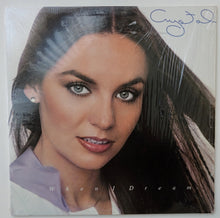 Load image into Gallery viewer, UNI001: Crystal Gayle - When I Dream
